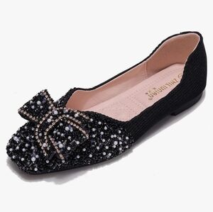 Women's Rhinestone Flats Size 10, like slippers. New, never worn
